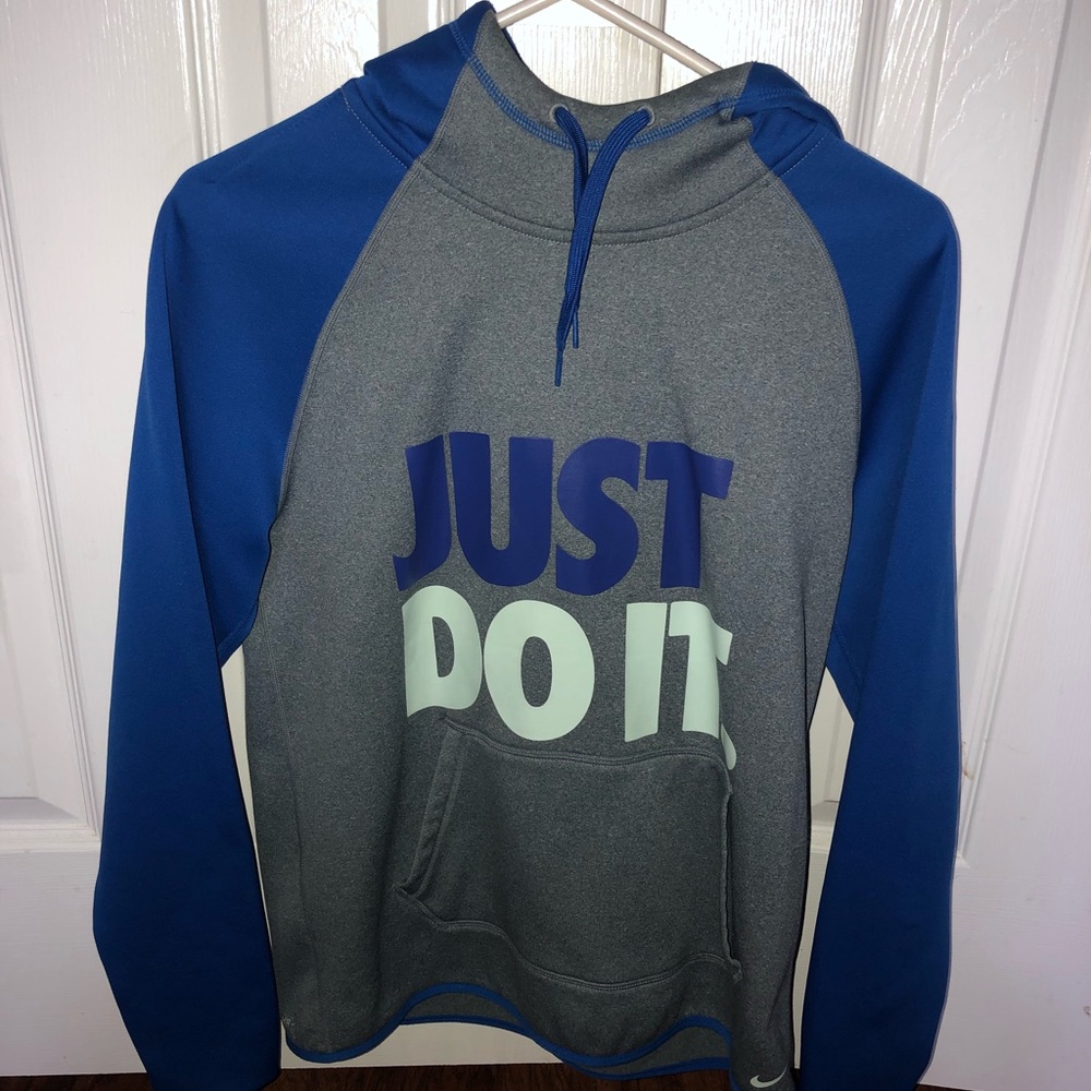 Women’s Nike hoodie